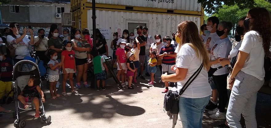 09e433_3f051cc705544074a195757babe4a84a_mv2