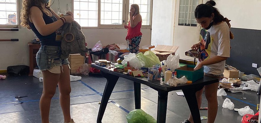 09e433_aaff4078ad15415dbc84d9053b735487_mv2